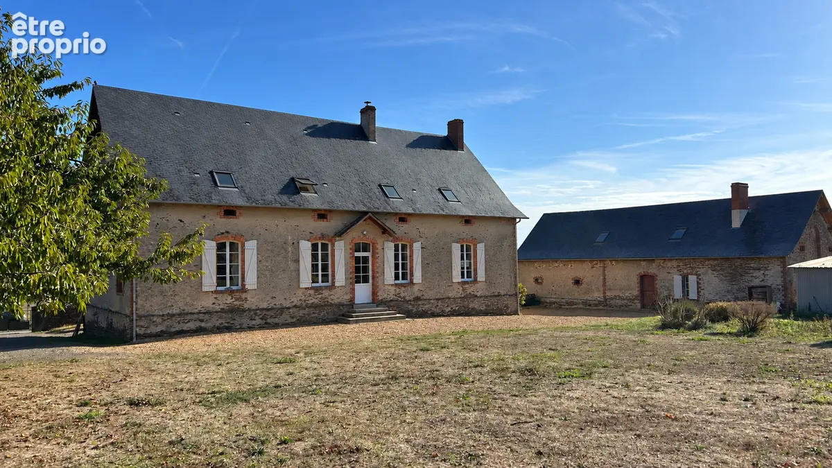 Photo Maison à Segre au prix de 324 500€