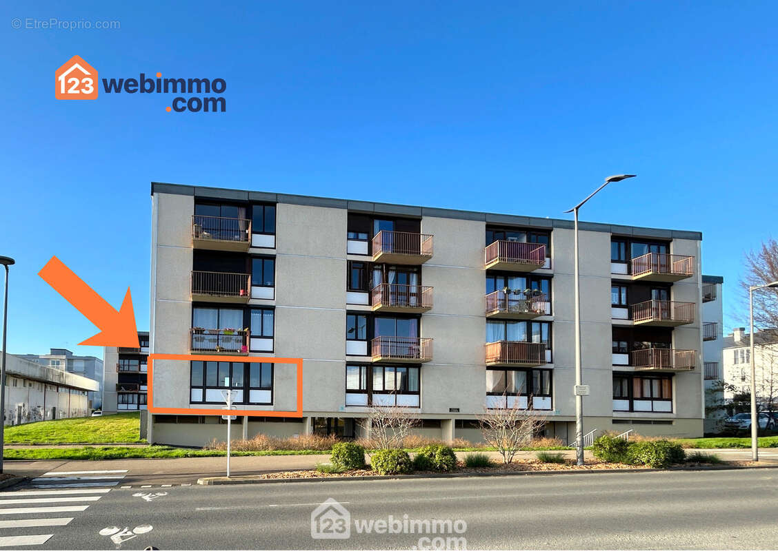 Appartement 67 m² à Lannion  - photo 47
