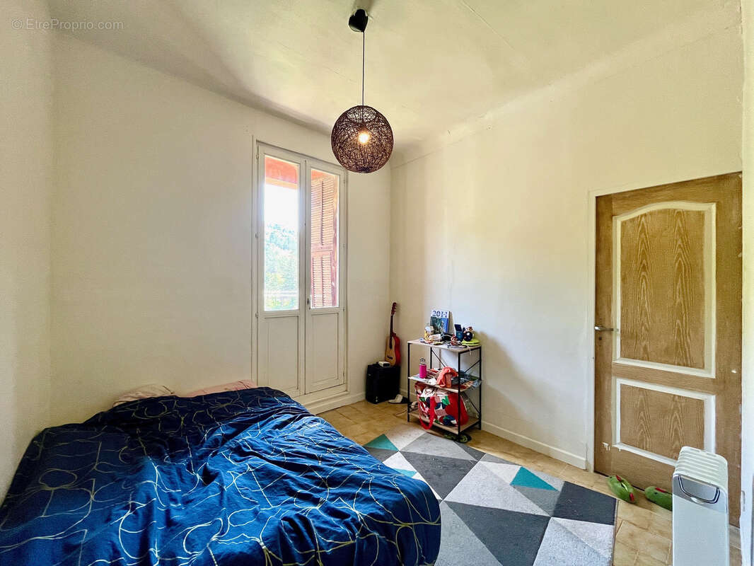 Sospel village - dernier etage - 3 pieces - 60 m2 - terrasse - photo 2
