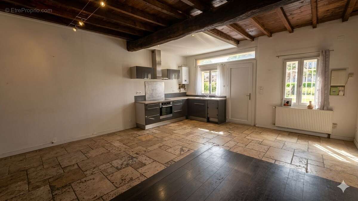 Maison T3 en duplex 72 m² - photo 3