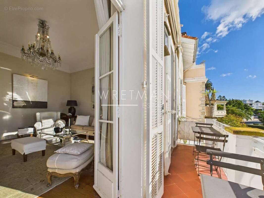 Appartement à CANNES