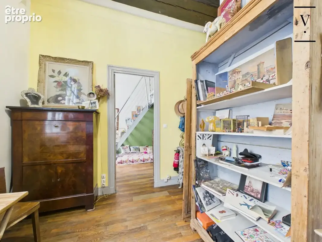 2P - Coeur du Marais - Rue des Rosiers - photo 3
