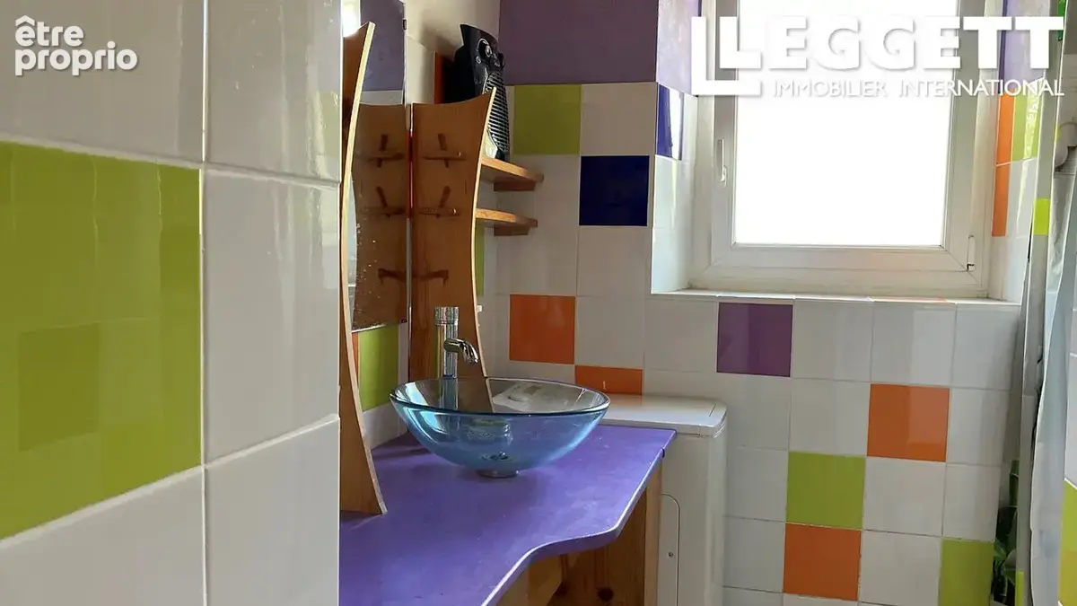 Ferme composée d'une maison d'habitation et dépendances sur un terrain de plus de 15 hectares - photo 8