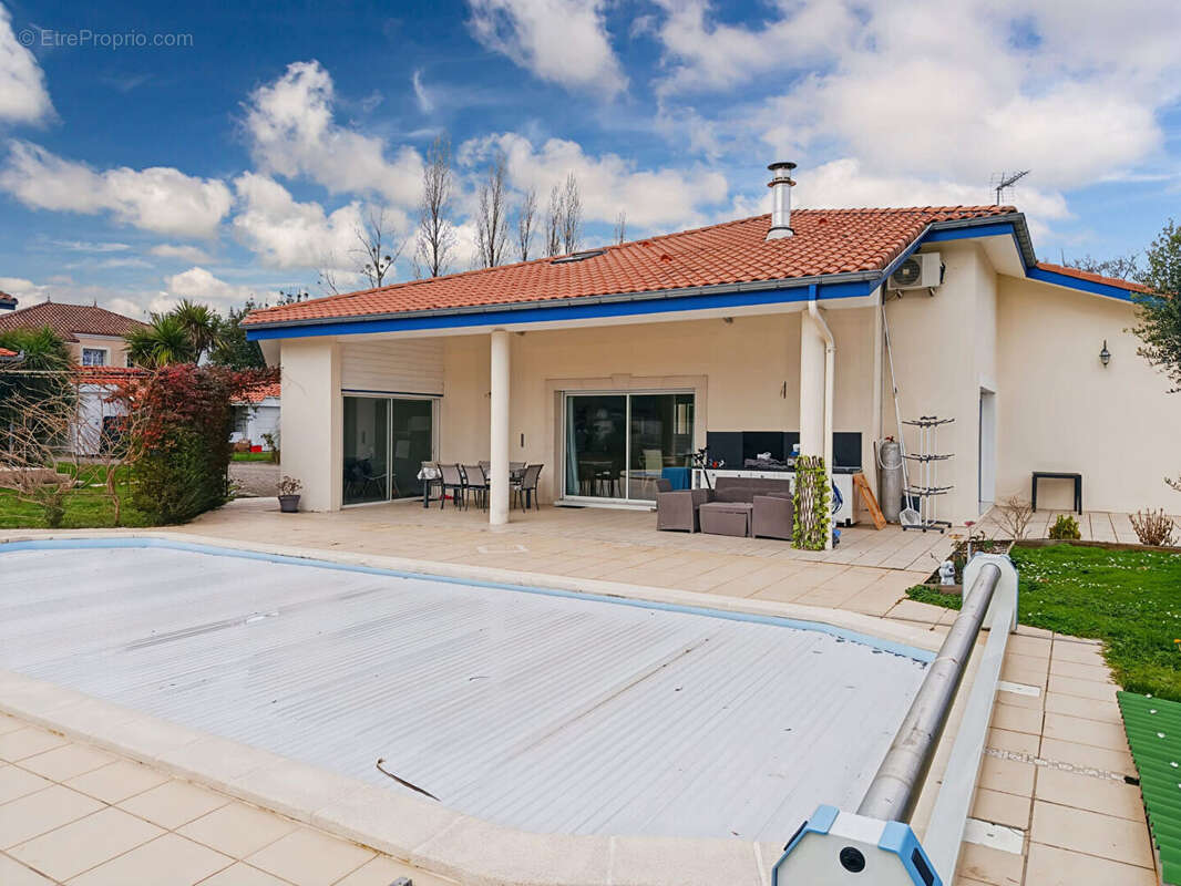Maison à SAINT-SEVER