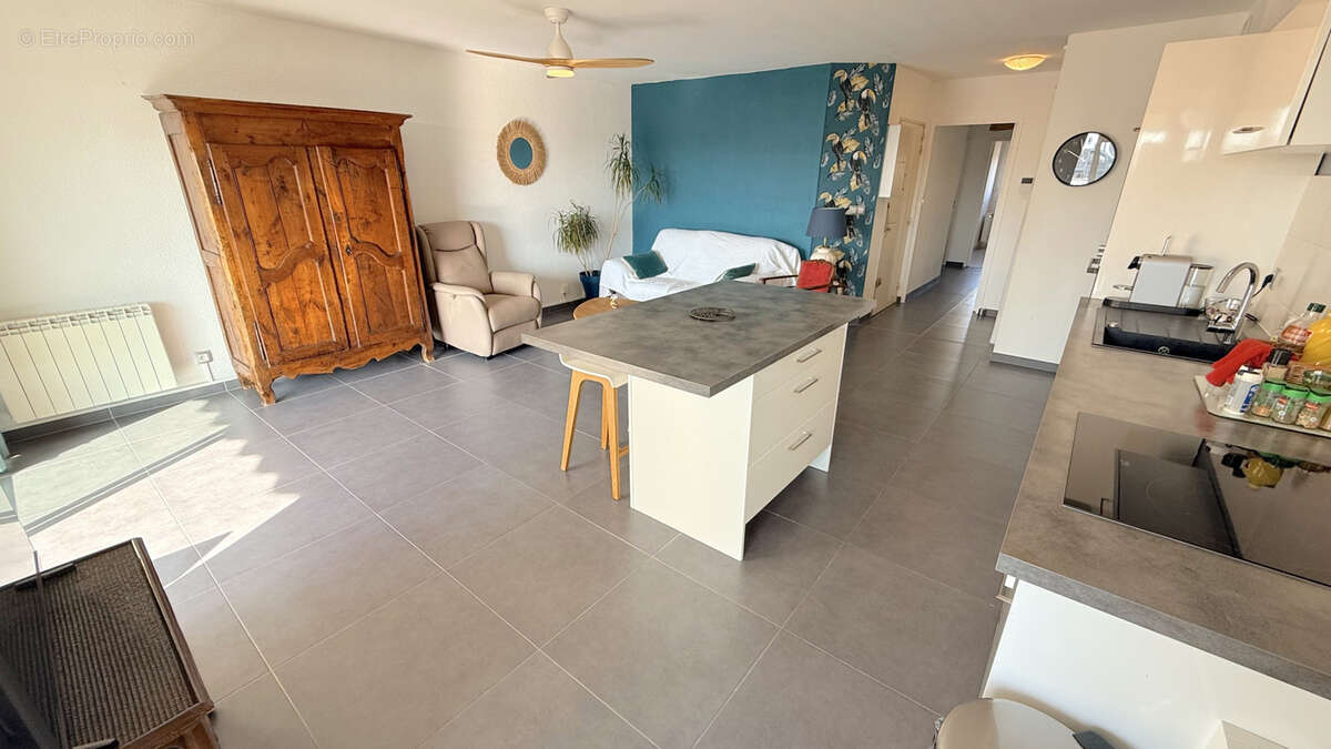 Appartement à CANDILLARGUES