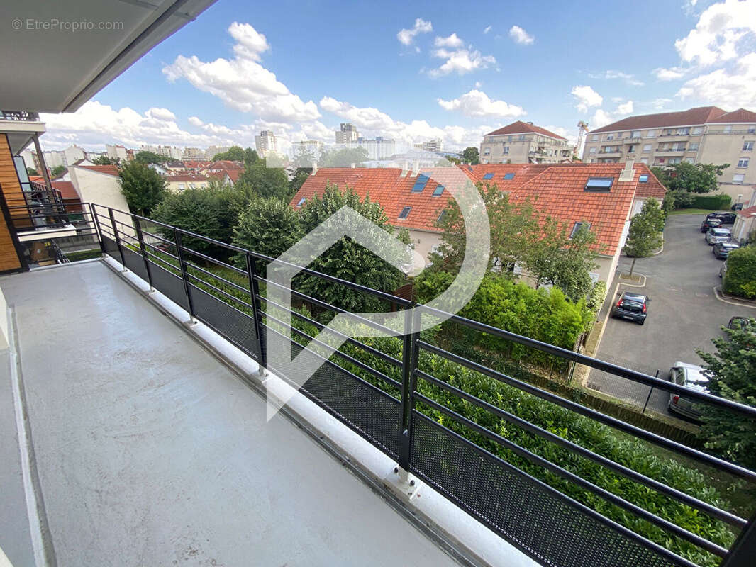 Appartement à COLOMBES