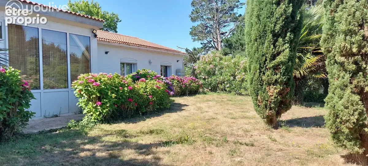 Maison spacieuse avec piscine à Saint Mathurin - photo 25