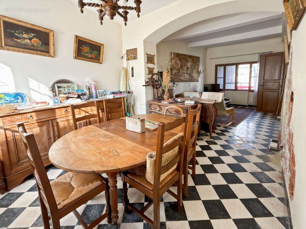 Maison à PUISSERGUIER