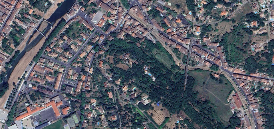 Terrain à BEDARIEUX