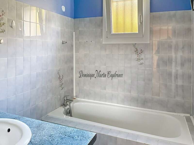 Maison à CHAHAIGNES