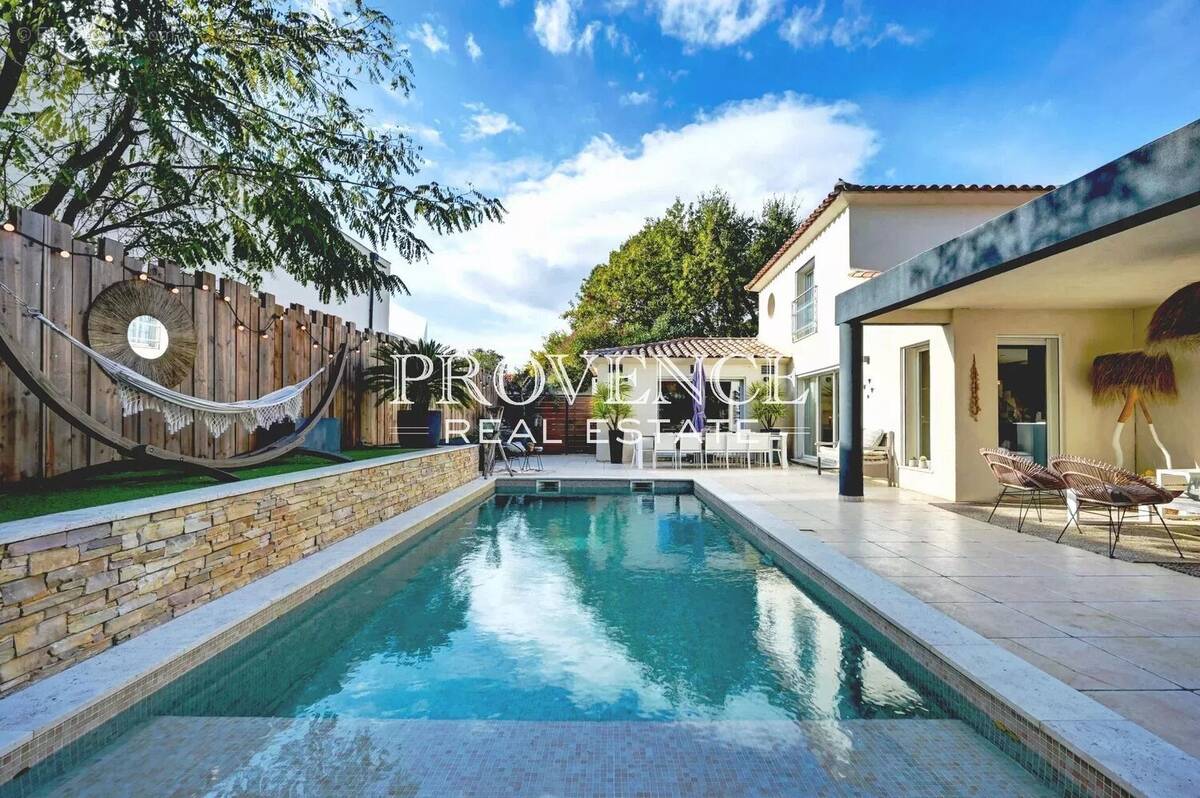 Maison à MARSEILLE-11E