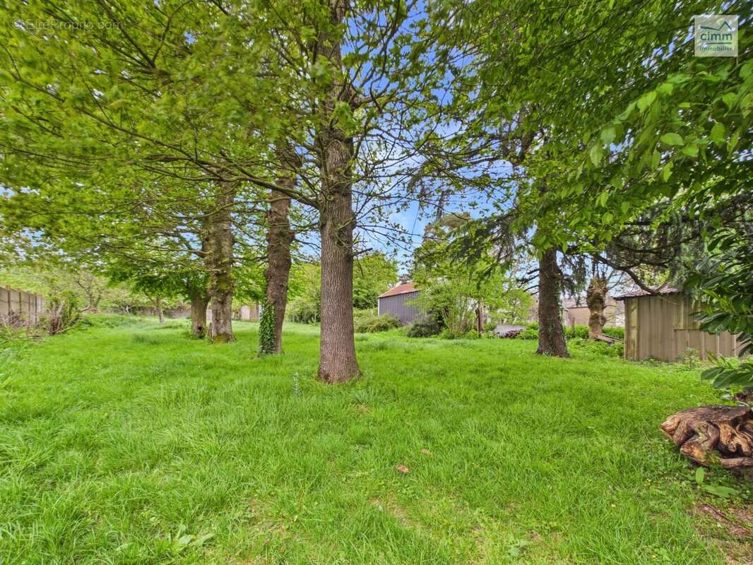 Maison à SAINT-SEGLIN