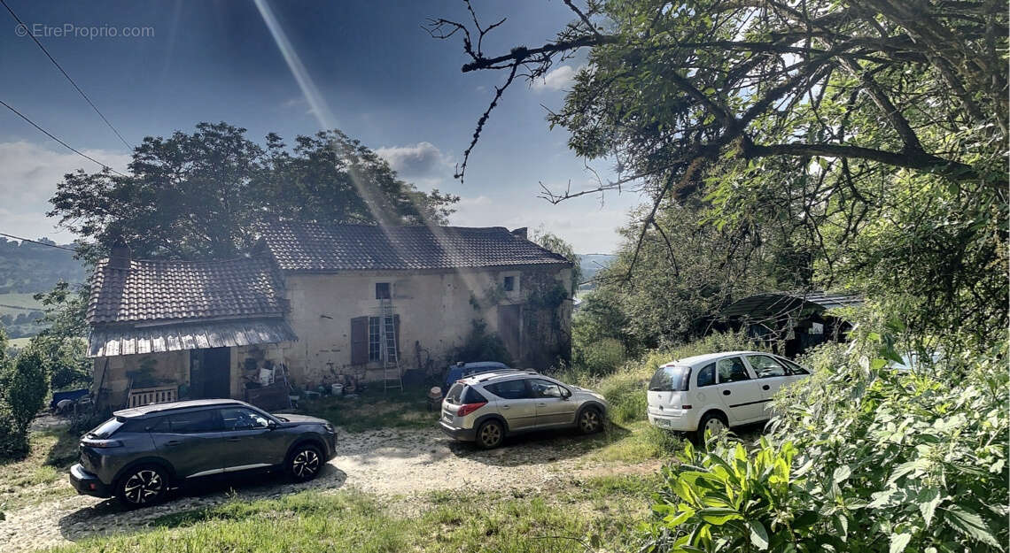 Maison à GRUN-BORDAS