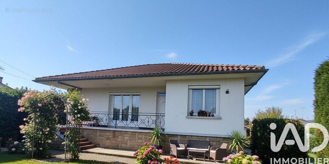 Photo 1 - Maison à CASTELSARRASIN