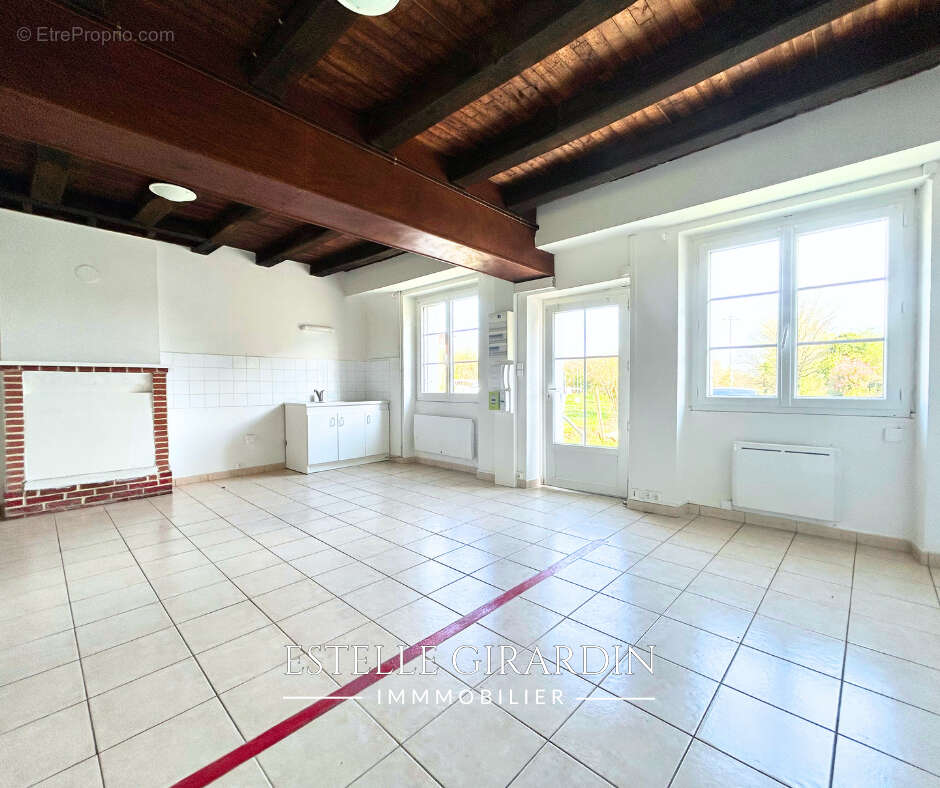 Maison à LA CHAPELLE-SUR-ERDRE