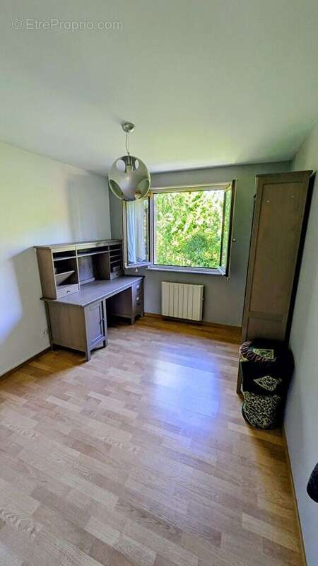 Villa - Secteur  Chatenay - photo 6