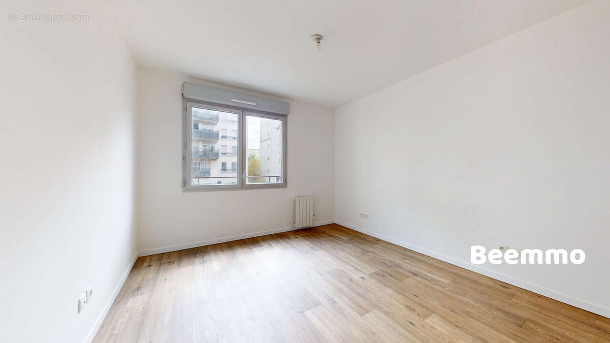 Appartement 69 m² à Saint-Denis  - photo 7