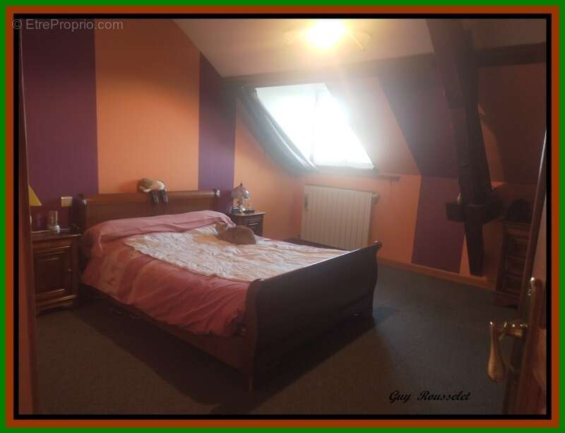 Maison à COURCELLES-LES-SEMUR