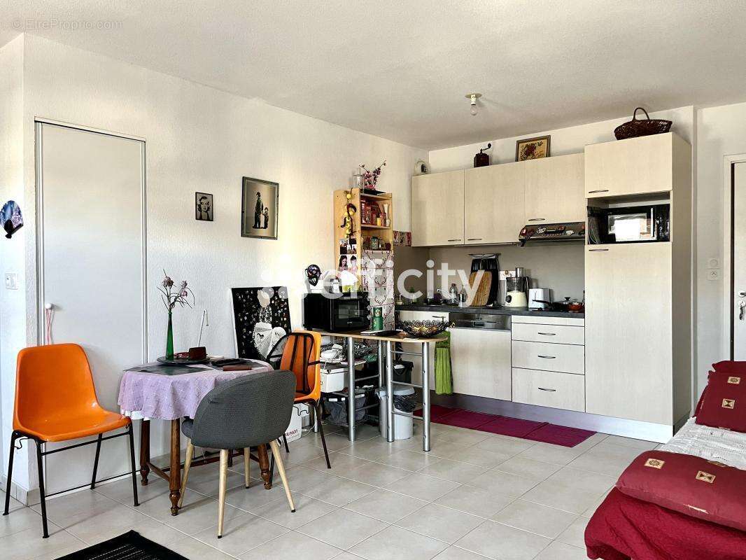 Appartement à JUVIGNAC
