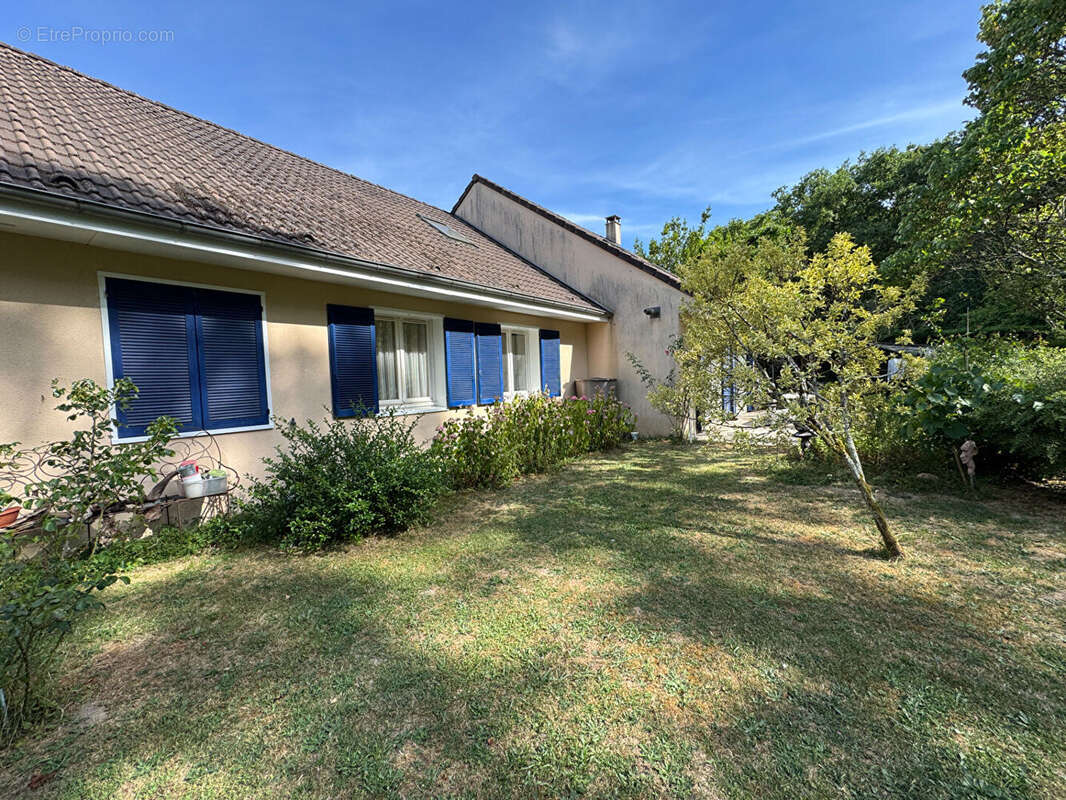 Maison à YERRES