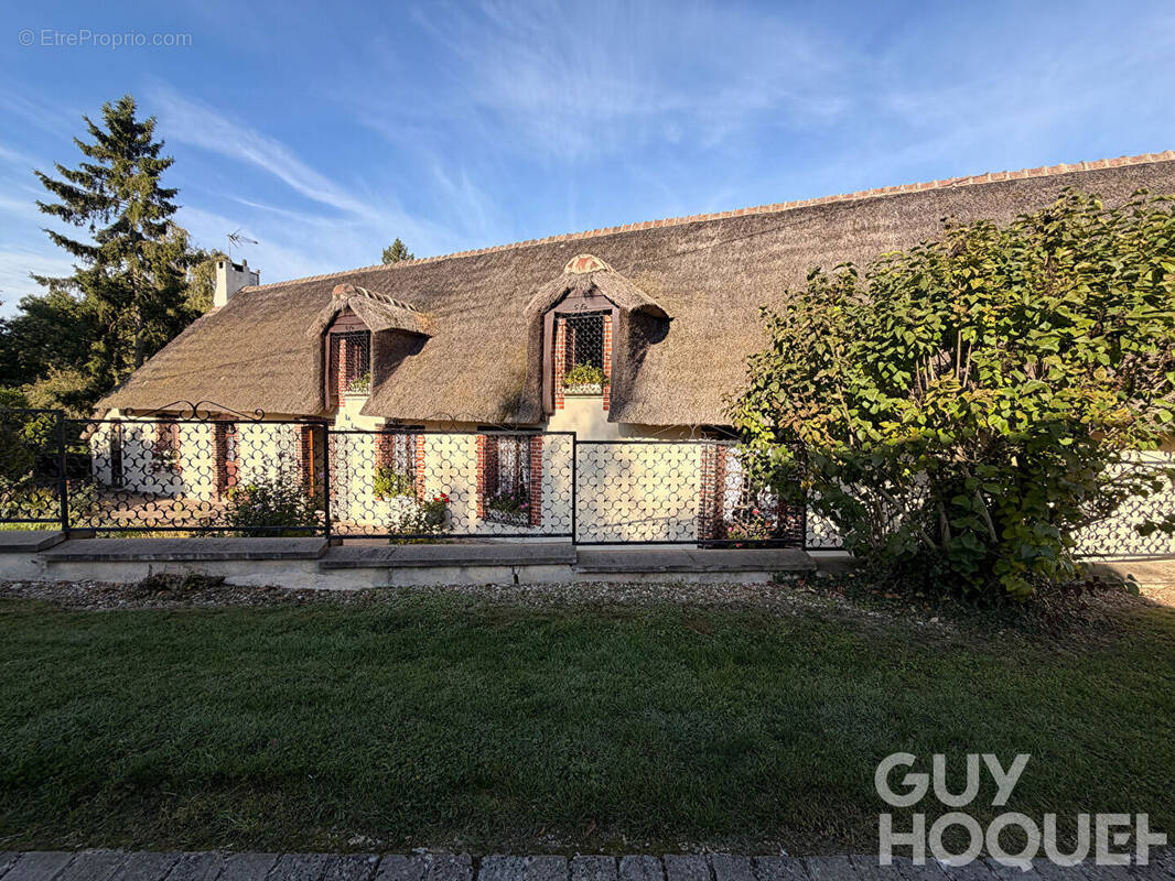 Maison à CONIE-MOLITARD