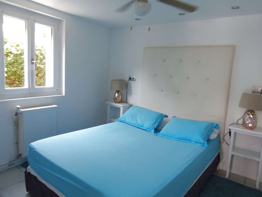 Maison à MORTAGNE-SUR-GIRONDE