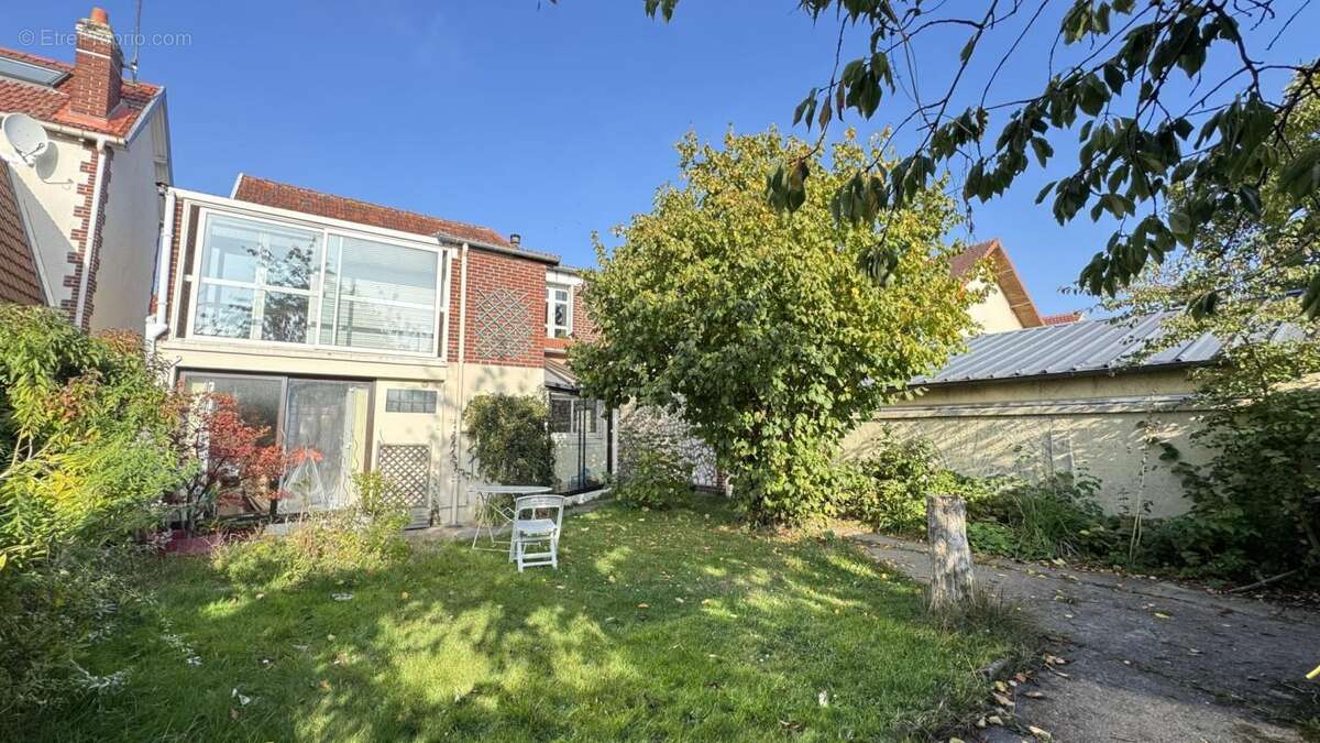 Maison à SOTTEVILLE-LES-ROUEN