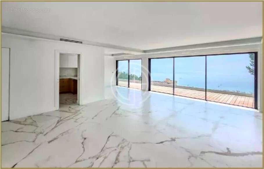 Maison à ROQUEBRUNE-CAP-MARTIN