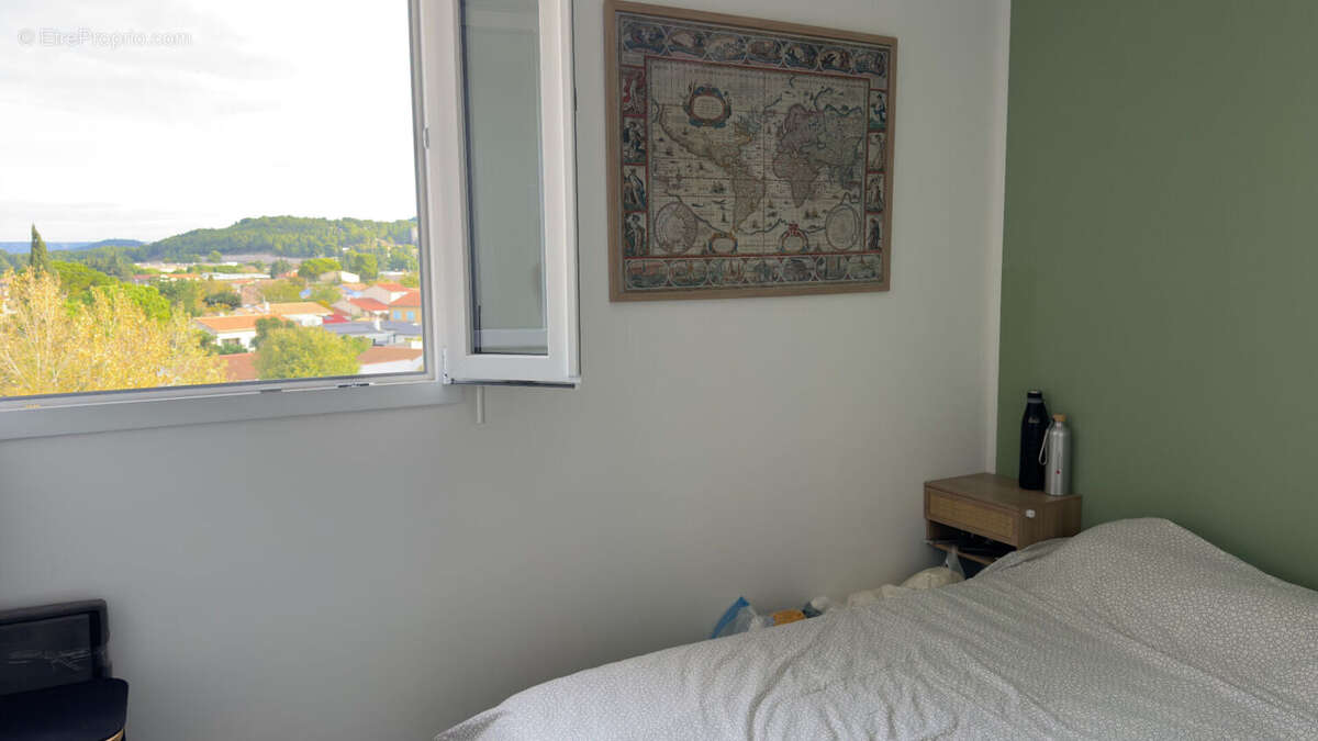 Appartement à ROGNAC