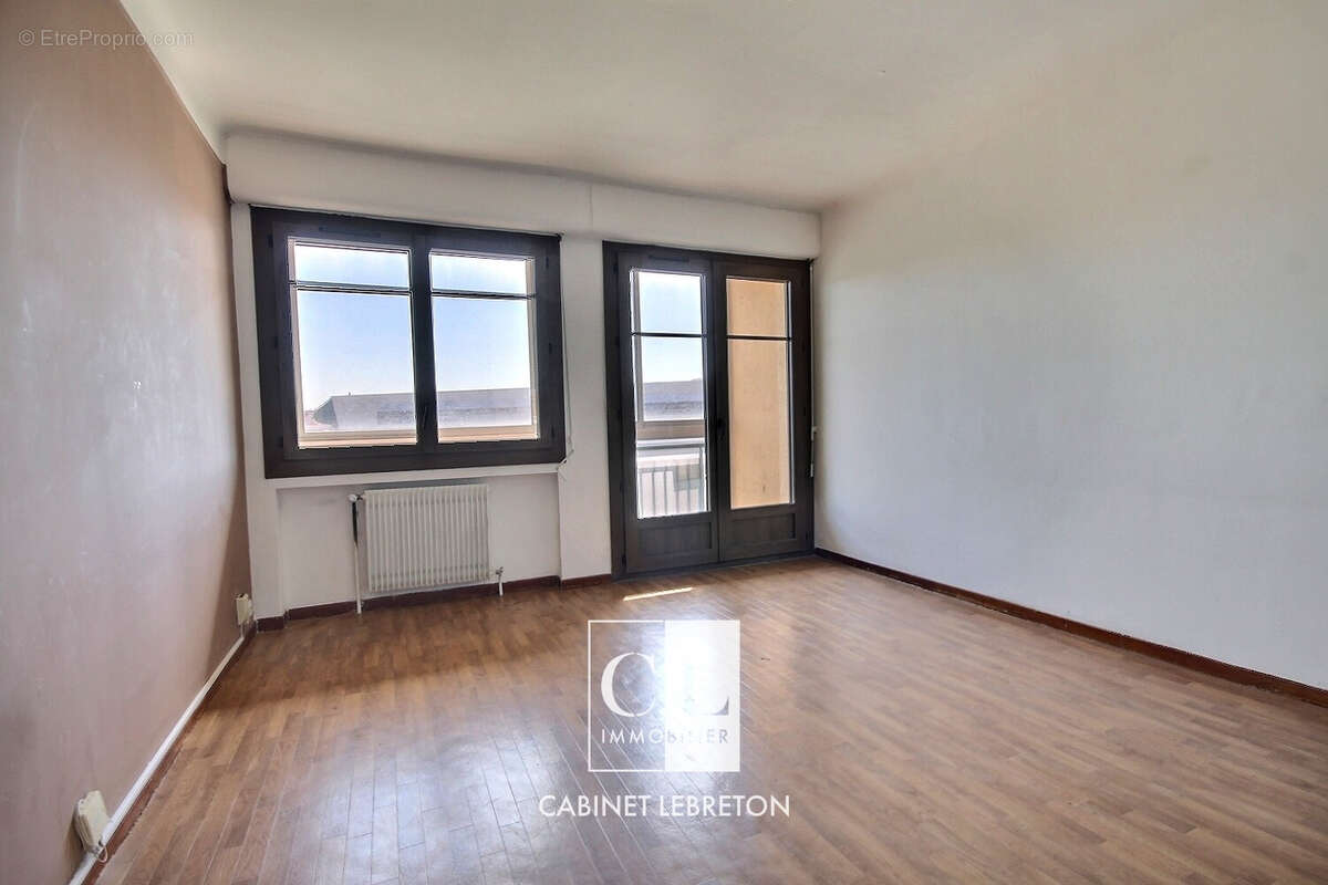 Appartement à MARSEILLE-10E