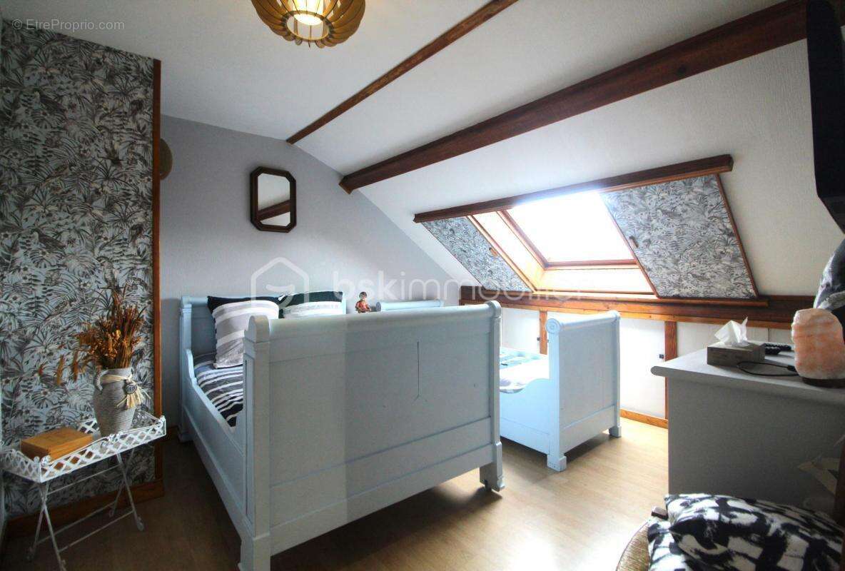 Belle maison avec piscine et grand terrain - photo 7