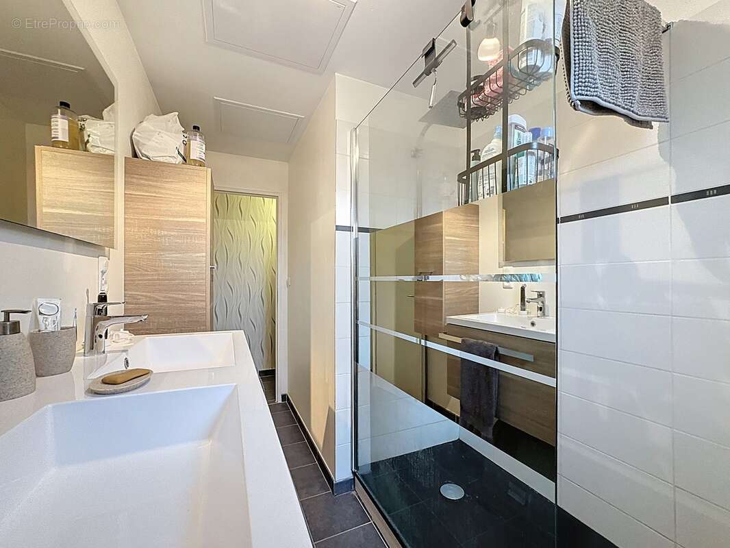 n°5 - Maison à WAVIGNIES