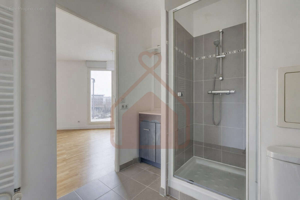 Appartement à LE KREMLIN-BICETRE