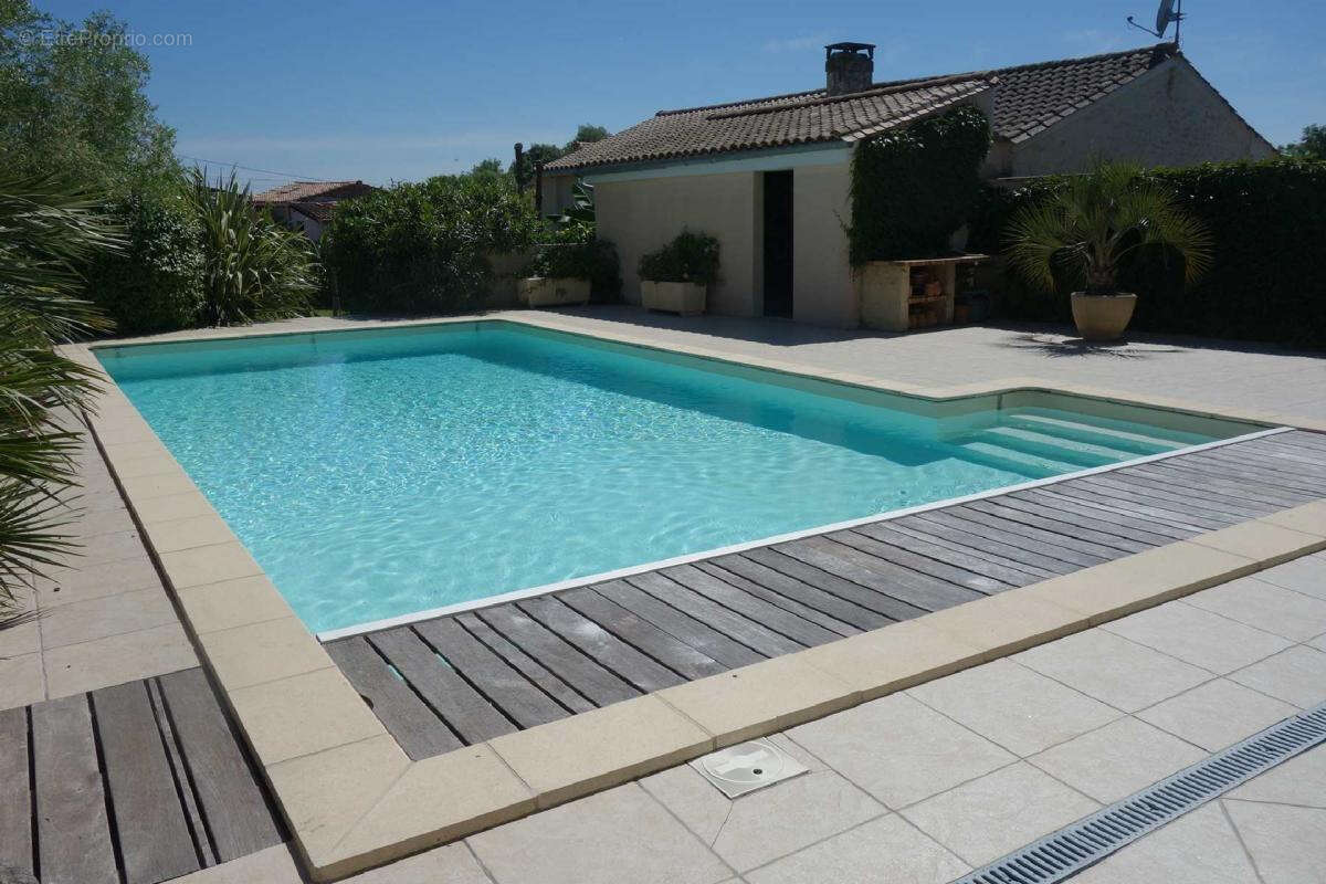 Achat maison 6 pièces 258 m2 33390 Blaye IMMOBILIERE DE L'ESTUAIRE - photo 6