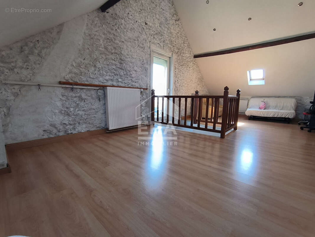 Maison à BALLANCOURT-SUR-ESSONNE