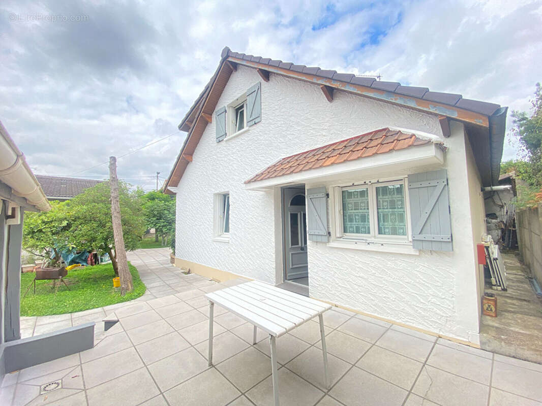 Maison à TREMBLAY-EN-FRANCE