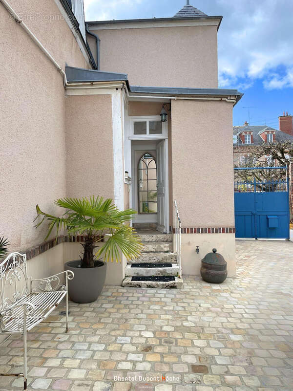 Maison à CHARTRES