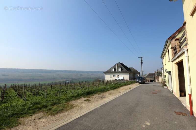 VENTEUIL(51) Maison à vendre 8 pièces avec une vue exceptionnelle sur le vignoble de la vallée de la marne - photo 26