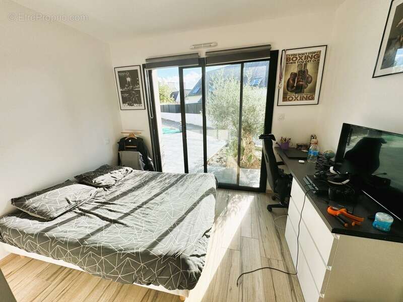 Maison à PLOUNEOUR-TREZ