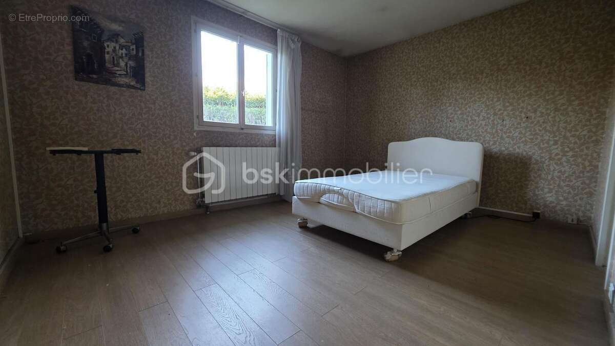 Maison à SAINT-GERMAIN-LES-CORBEIL