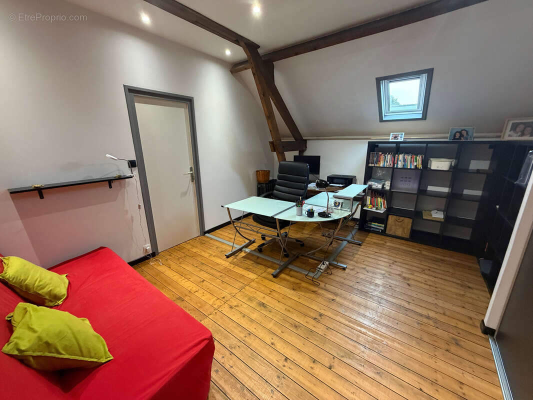 Maison à AUBERCHICOURT