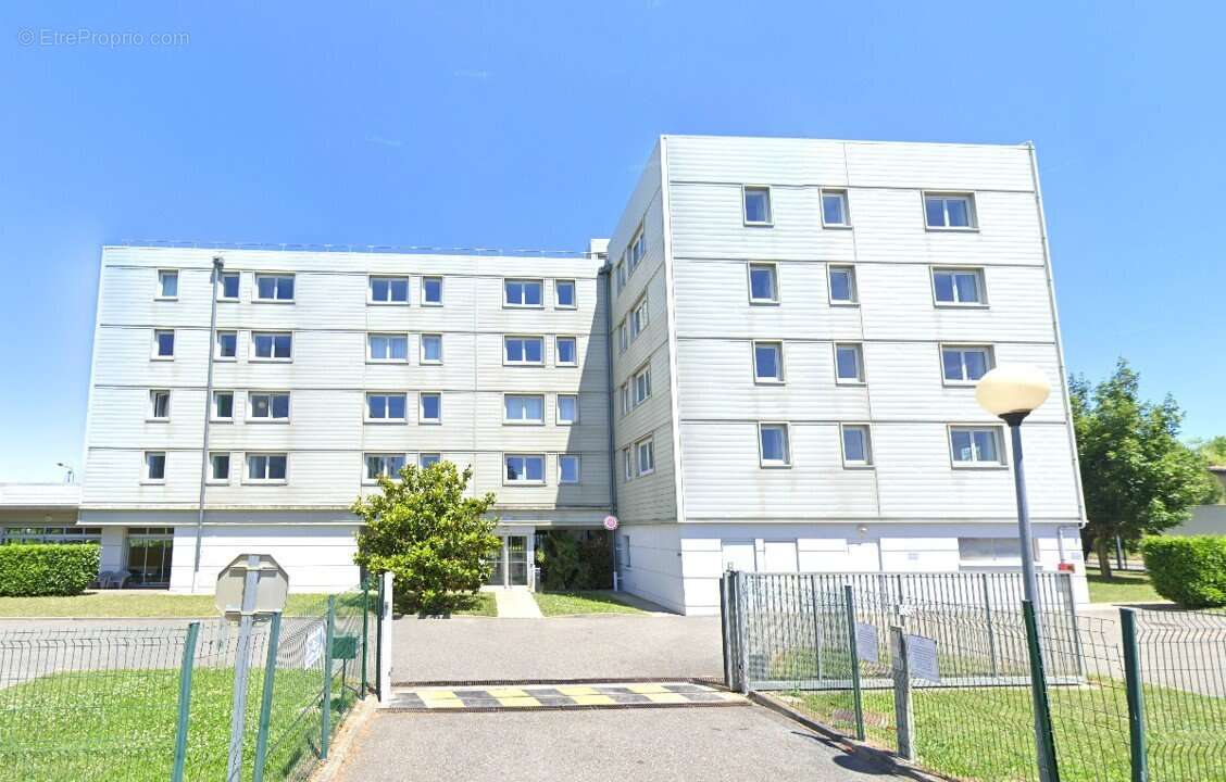 INVESTISSEMENT LOCATIF  Toulouse  Résidence d'Affaires Nemea Toulouse Aéroport - 6,9% de rentabilité - photo 13