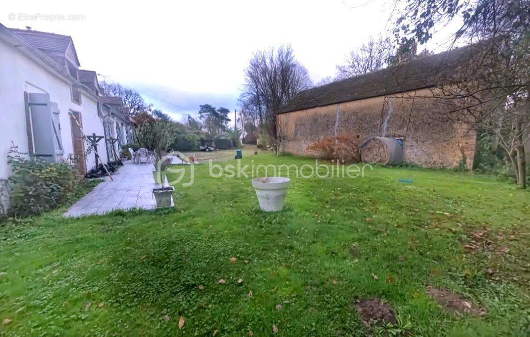 Longère de 210 m² à Courtemaux (45320) - photo 22