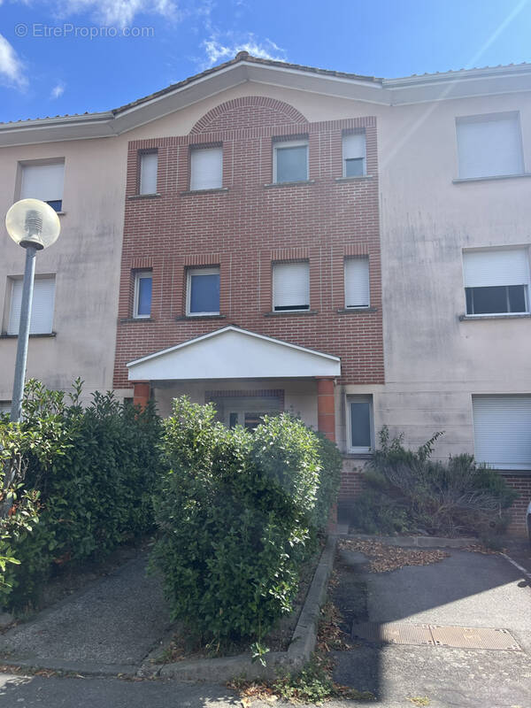 Croix Daurade - T3 avec terrasse et parking - photo 12
