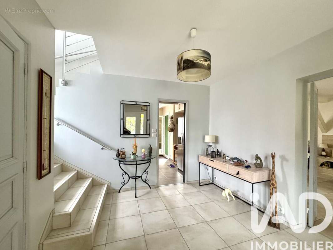 Photo 4 - Maison à RUEIL-MALMAISON