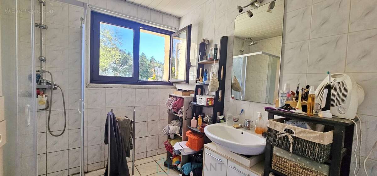 Maison à SAINT-CIRQ-MADELON