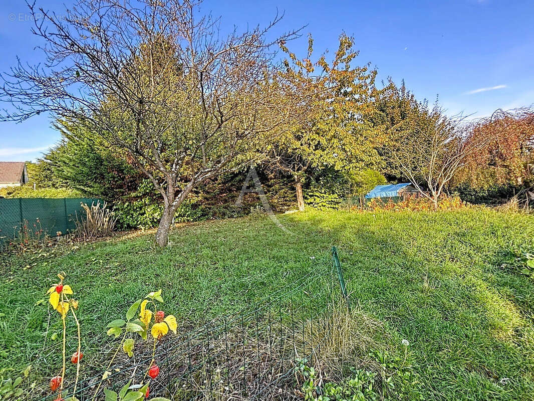 Maison à CREGY-LES-MEAUX