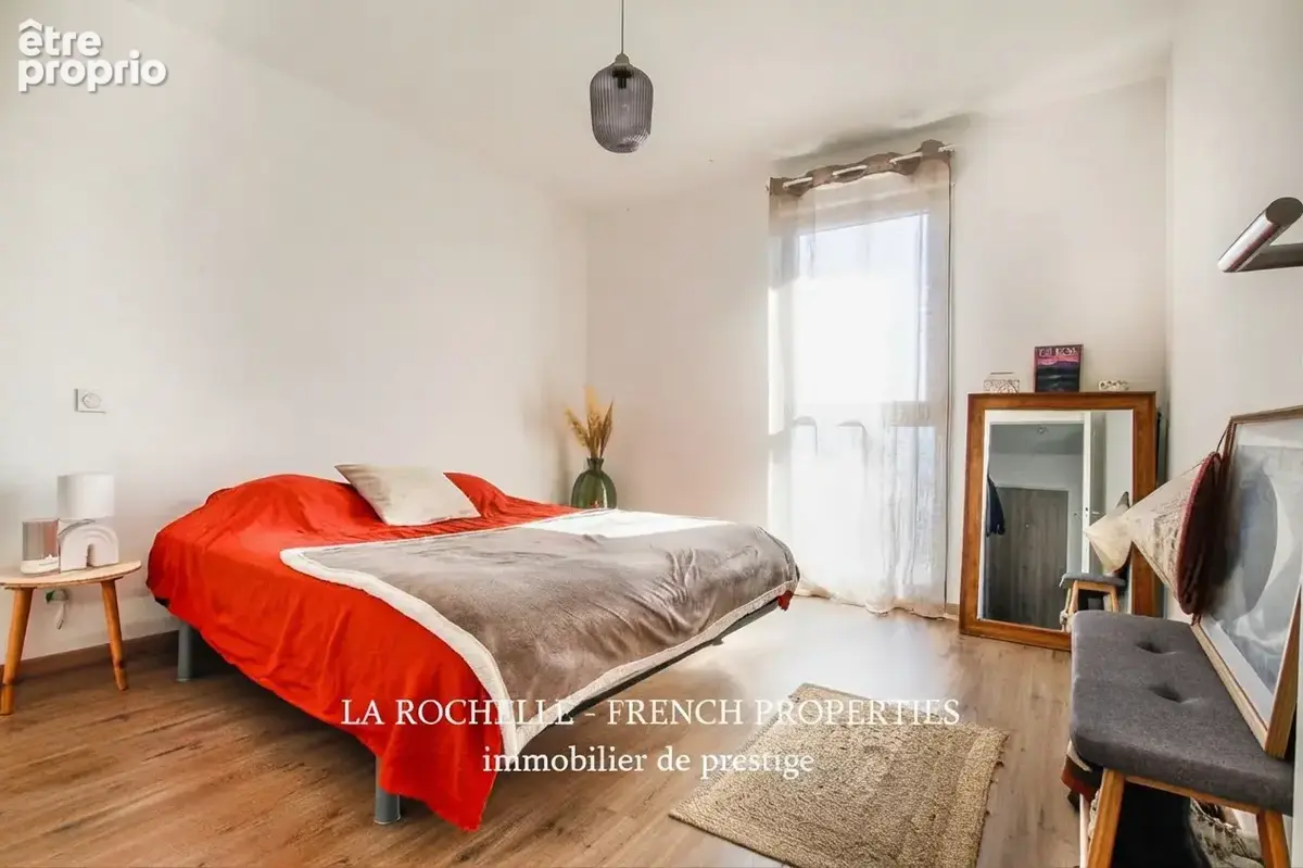 idéal investissement vendu loué - T2 lumineux avec balcon et parking en sous-sol - La Rochelle 17000 - photo 7