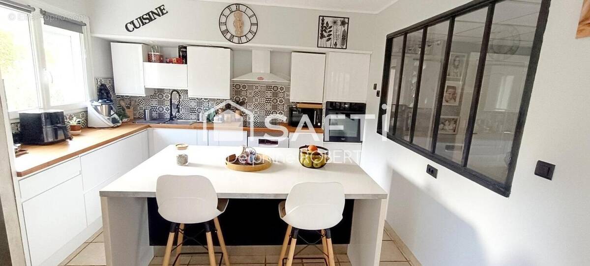 Photo 1 - Maison à SAINT-GEORGES-DES-COTEAUX