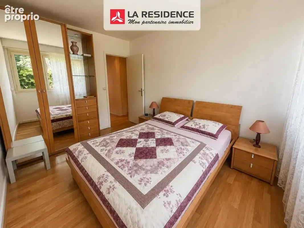 Appartement 3 pièces 63 m² à vendre à Velizy-Villacoublay (78140) - photo 3